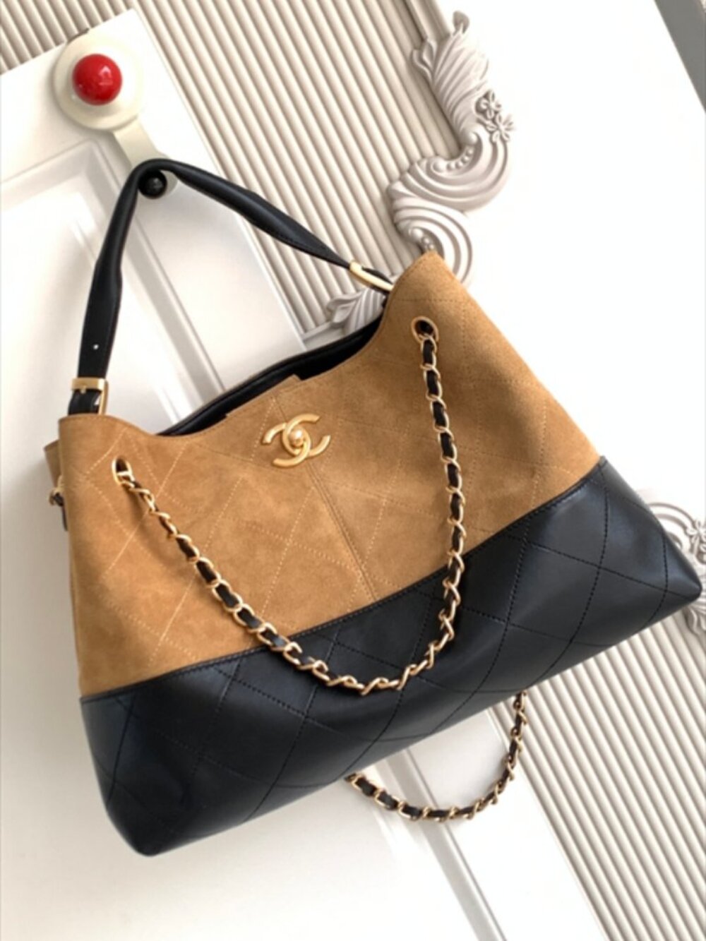 Chanel Fashion Bag
